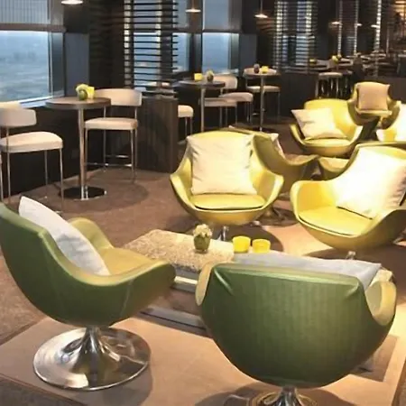 Hotel Der Valk 4*